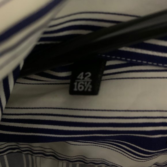 Men's Gucci Button Down Dress Shirt - Picture 3 of 5